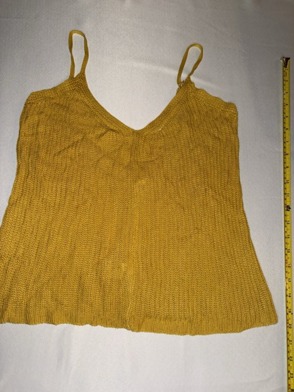 Miss Love Women's Yellow Knit Cropped V-Neck Sleeveless Tank Top Size M - Picture 5 of 5